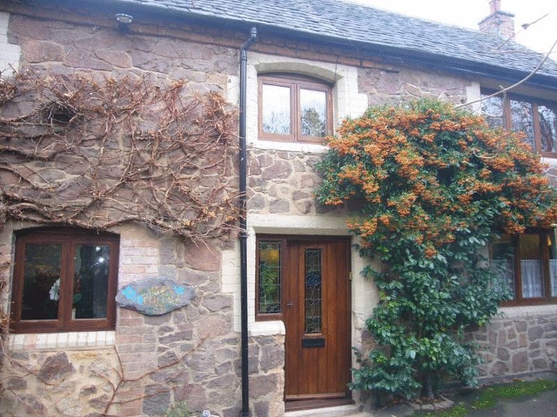 Hartleys estate agent for sale images from November 2012