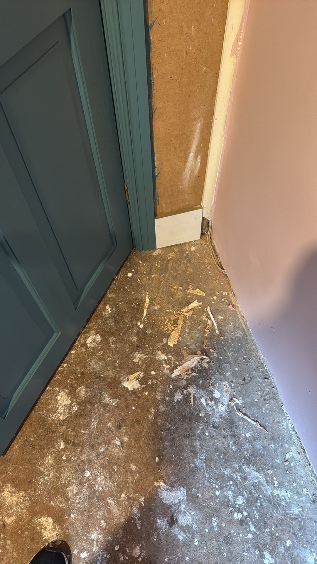 The smallest piece of skirting