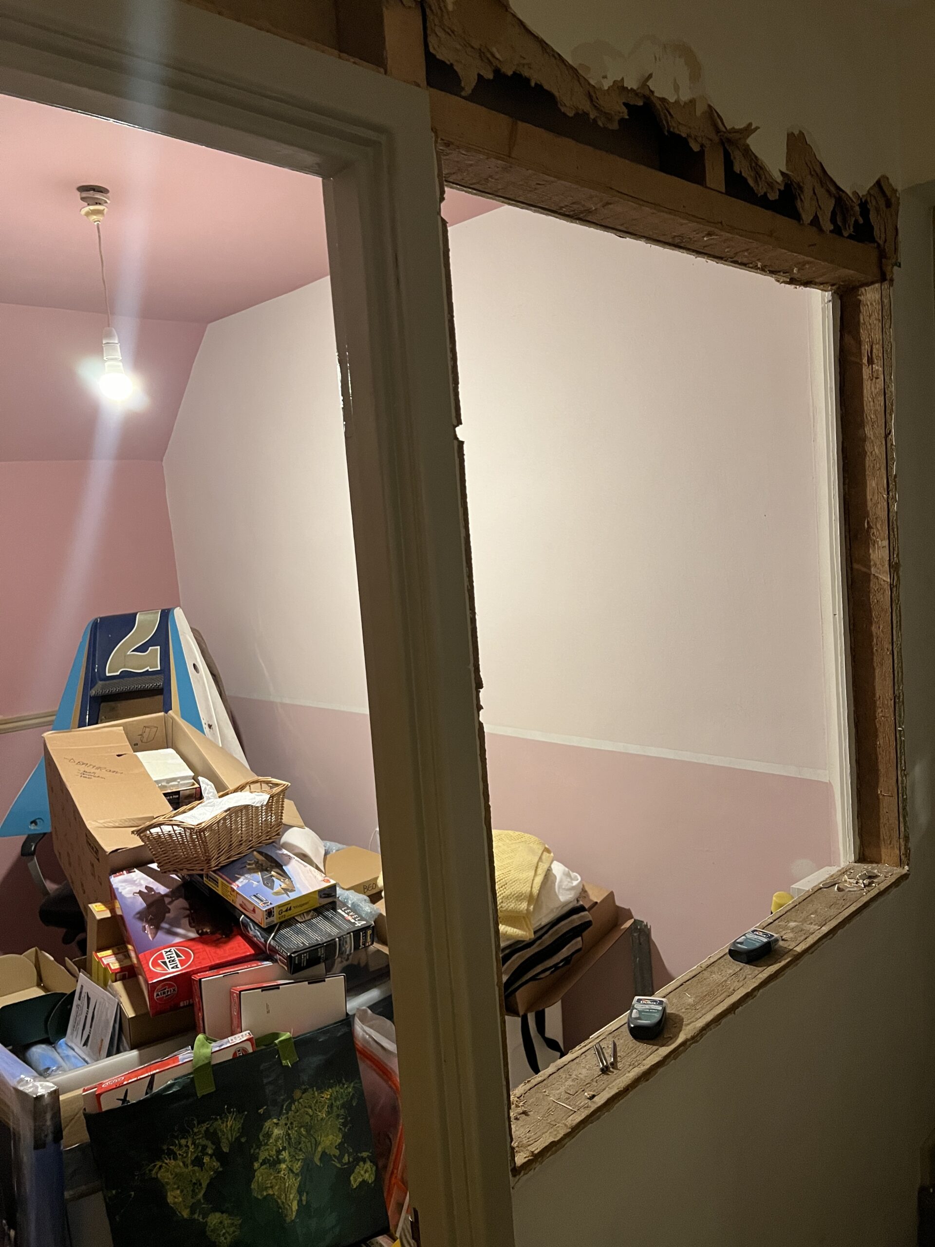 Glass wall finally completely removed