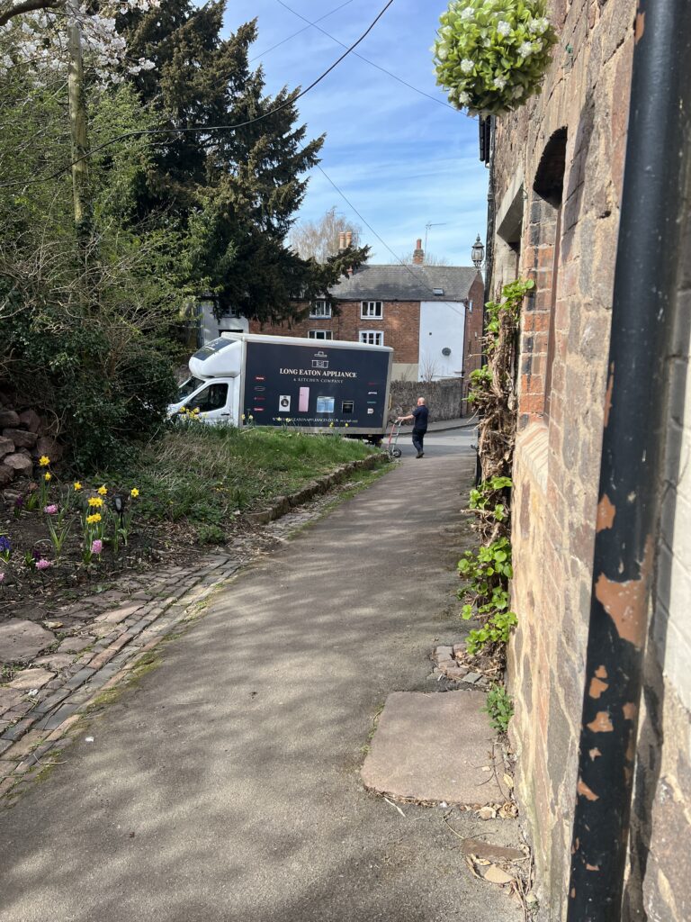 Delivery day - The Range arrives from Long Eaton Appliance