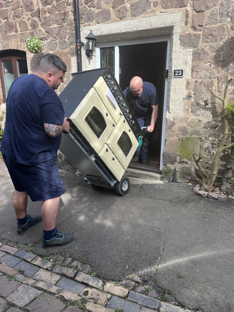 Delivery day - The Range arrives from Long Eaton Appliance