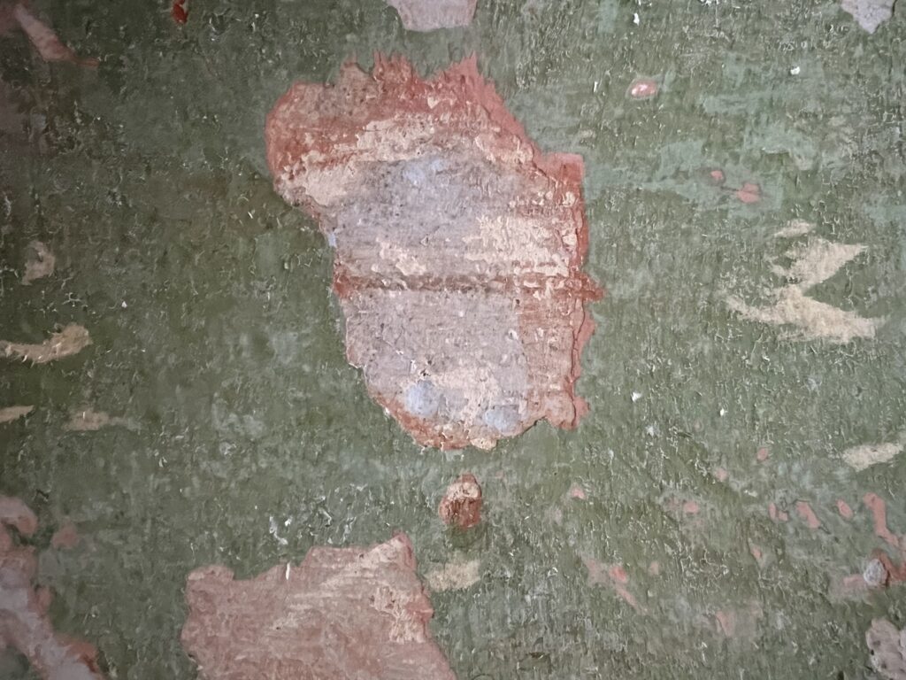 The 3 oldest colours paint/limewash/distemper we found