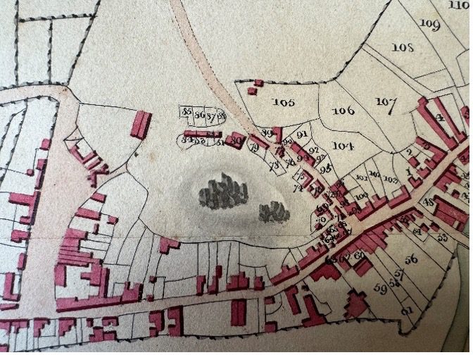 The George Watkinson Estate Map of 1816 (North to the right)
The earliest map showing our area of Watling Street in detail (houses 81/82 would be ours along with the land opposite)
 "Watling street - Near The Hills" is located above the castle hill rock in the centre of the image